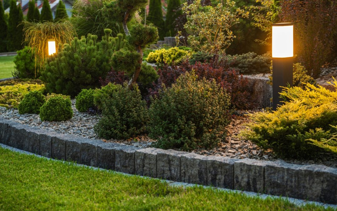 Common Types of Outdoor Landscape Lighting for Your Home