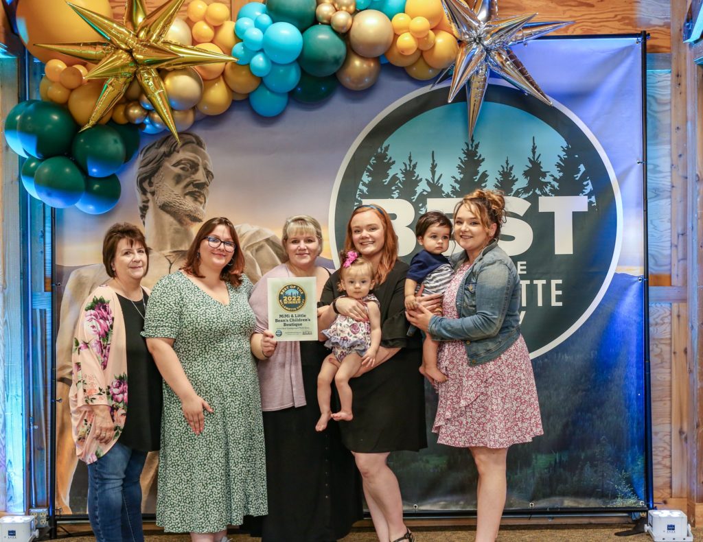 Mimi and the team at Mimi and Little Bean's Children's Boutique win award